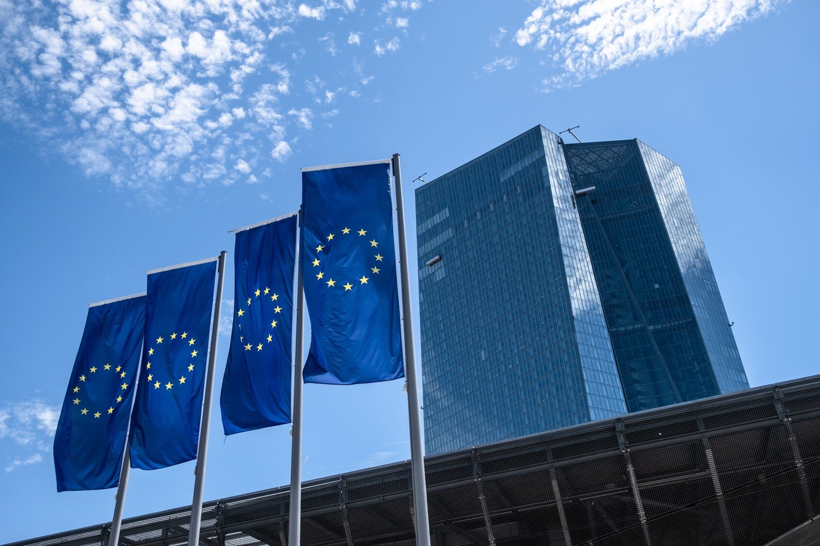 戰火擾亂能源市場　歐洲央行擬維持利率觀望局勢。圖／歐洲央行官網（Image source:European Central Bank）