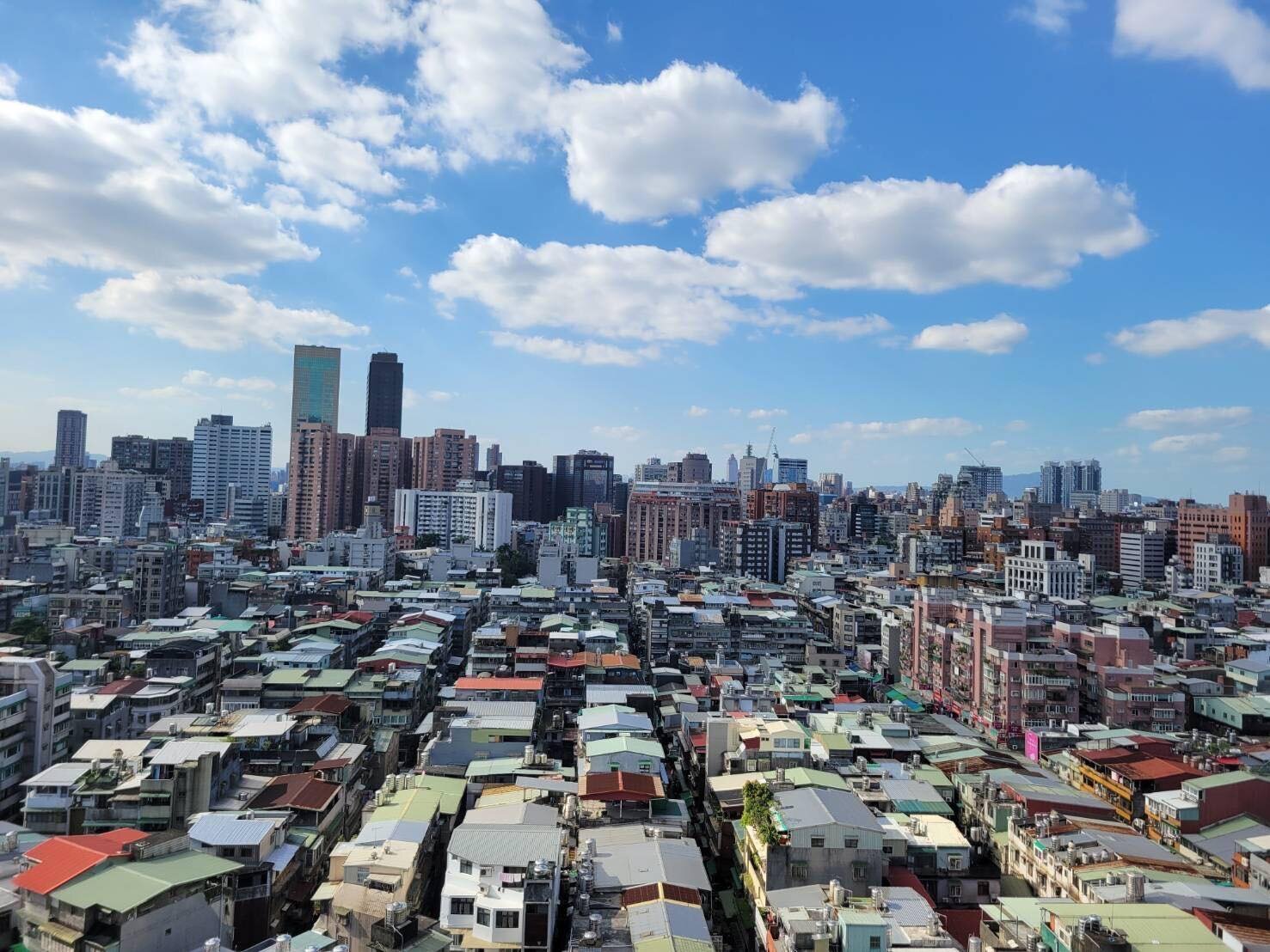 只能以拖待變！北台灣案量跌至15年新低　1張表建商笑不出來 