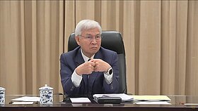 房市微鬆綁、中東戰事成升息變數　央行楊金龍問答一次看