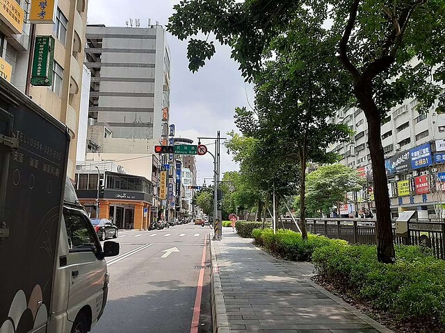 綠川東街台中火車站房價｜實價登錄比價王