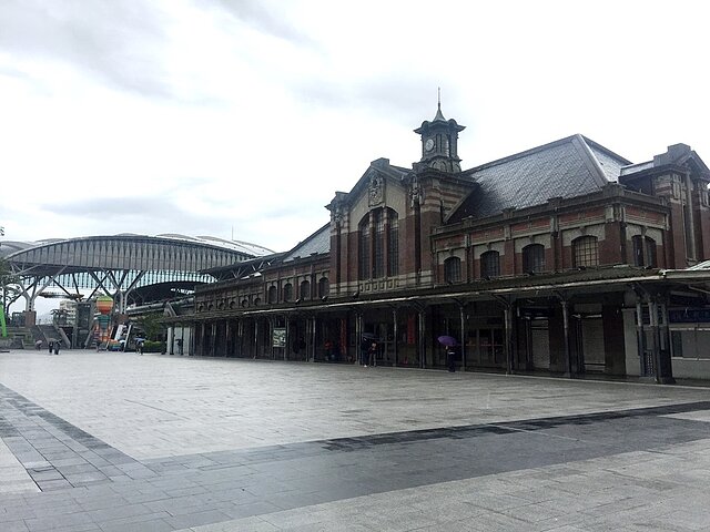 看房筆記系列 - 台中火車站 綠川的新舊對話style