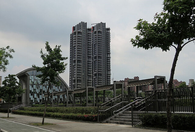 台北豪宅王揭曉！　「這棟」單價266萬再奪冠：連5年稱霸