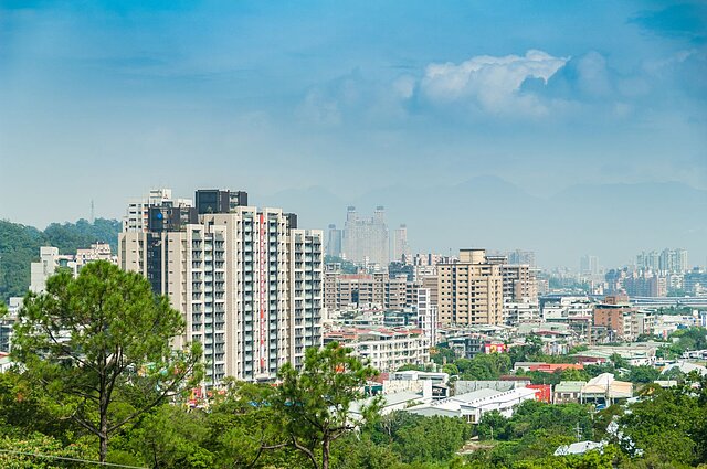 輕軌年底通車　安坑房價要噴了？　全線9站「有5站年漲逾1成」
