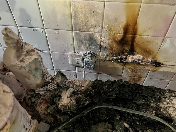 藤蔓式自殺行為！　專家曝「比外插延長線」還危險：起火只是時間問題