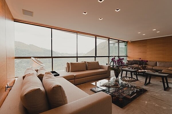 社區許願池超浮誇！碾米機、公車站牌樣樣來　網看傻