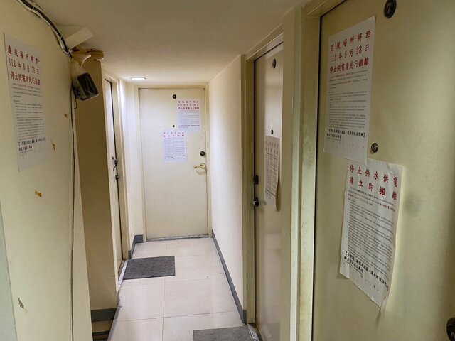 違規罰金達155萬！　板橋地下室隔10間套房出租遭強制斷電