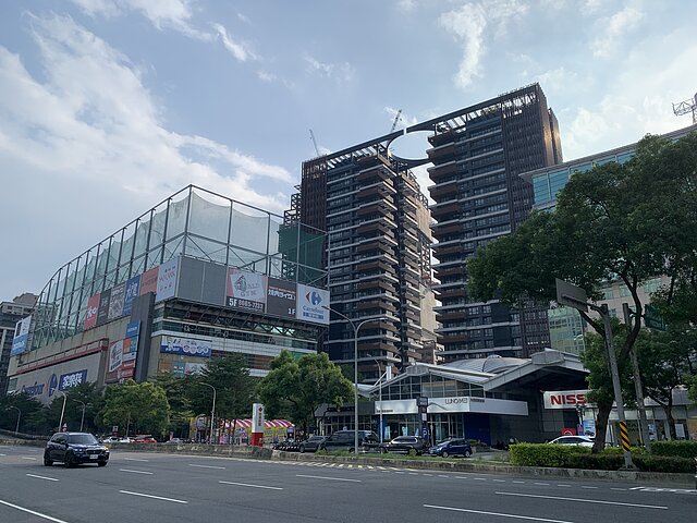 最新／「囤房稅2.0」三讀！　稅率最高4.8％「最快2024年上...