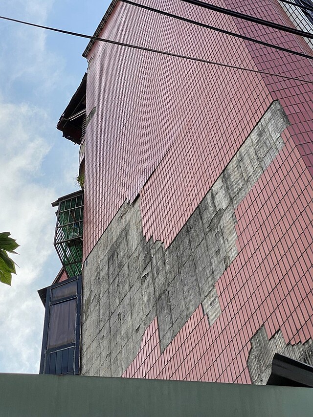 拉皮後差很大！中和老屋防「磁磚雨」送都更　新北市府加碼補助近500萬元