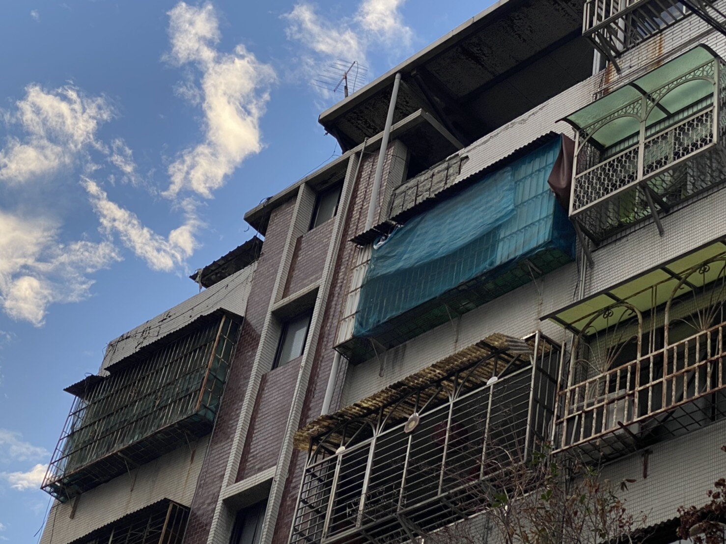 新北10區房價再漲一波？都更條例修法過關　估14萬戶老屋受惠