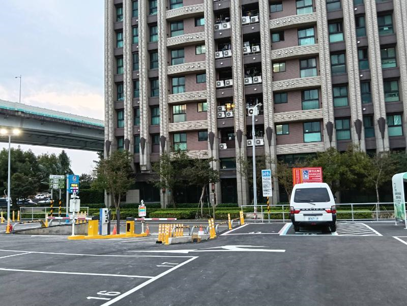 成德平面停車場。圖／新北市交通局提供