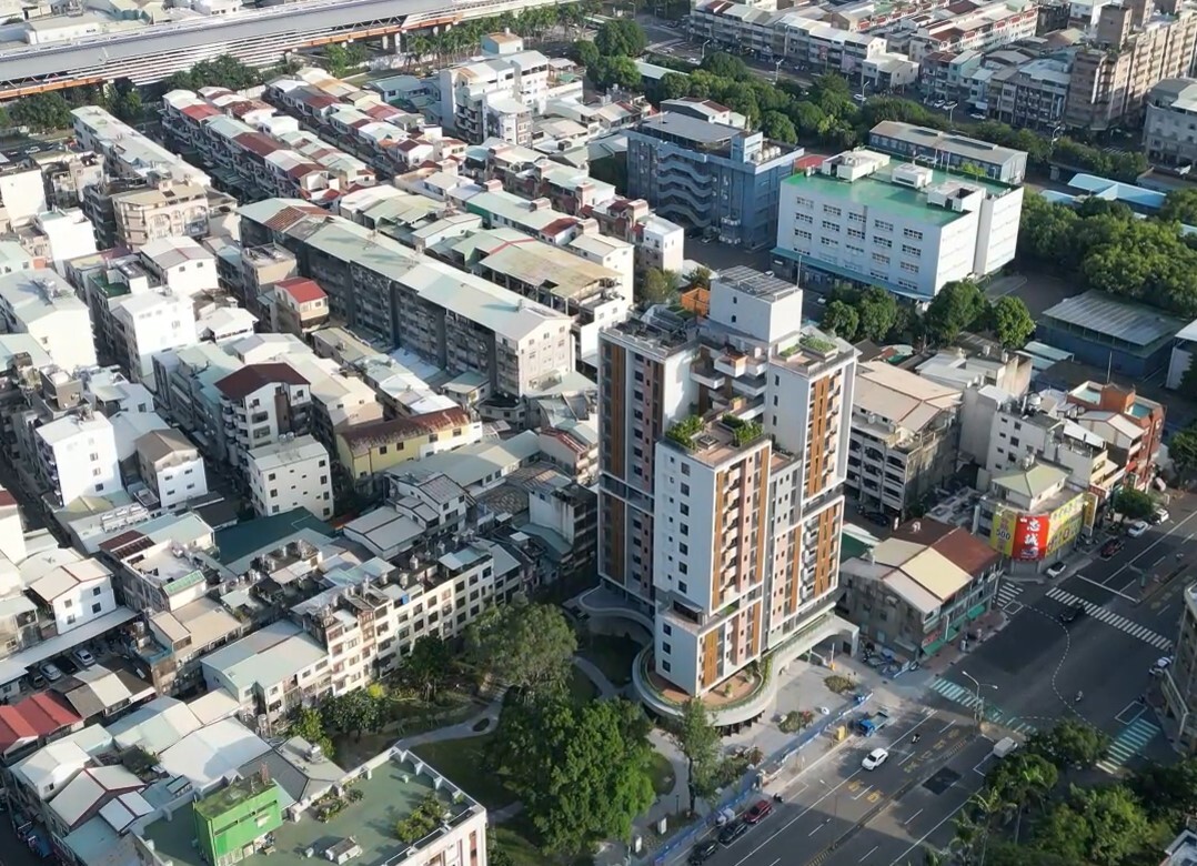 台中東區恊園好宅建築物外觀。