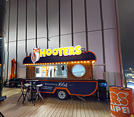 美辣妹餐廳Hooters聲請破產　加盟商收購拚轉型