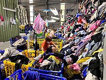 高雄回收場「舊衣山」倒塌釀1死　遭勒令停工調查