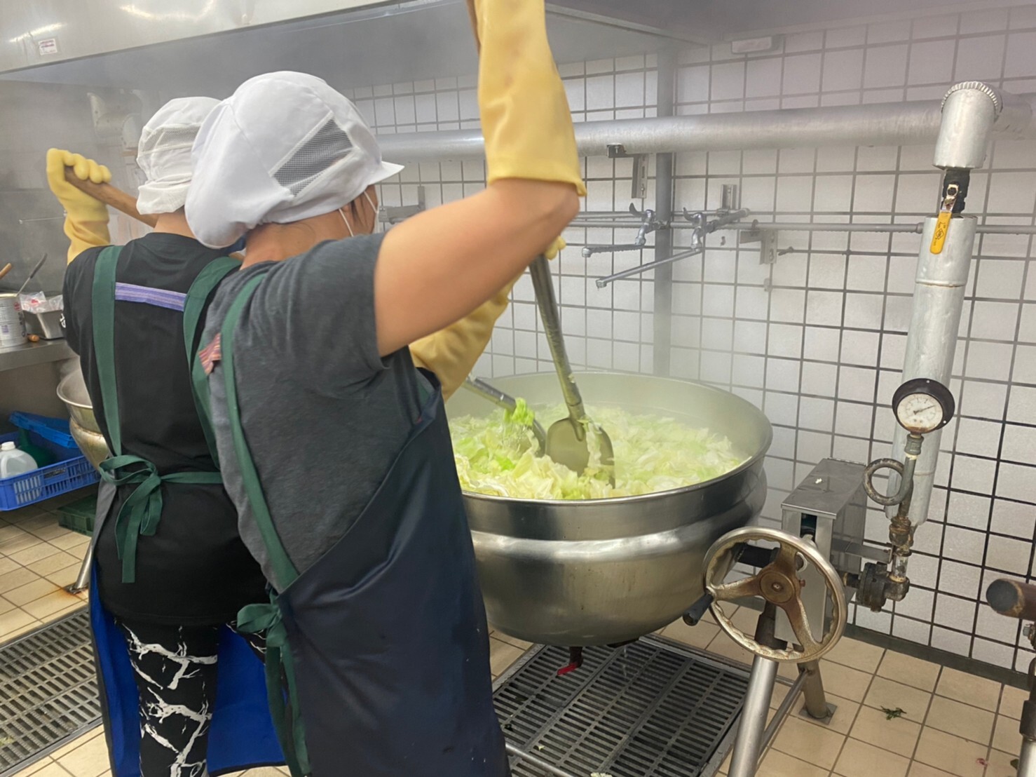 新北學校營養午餐食安疑慮　教局令廠商停供