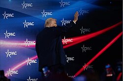 美與英、中關稅談判　專家觀察：地板價10%天花板30%