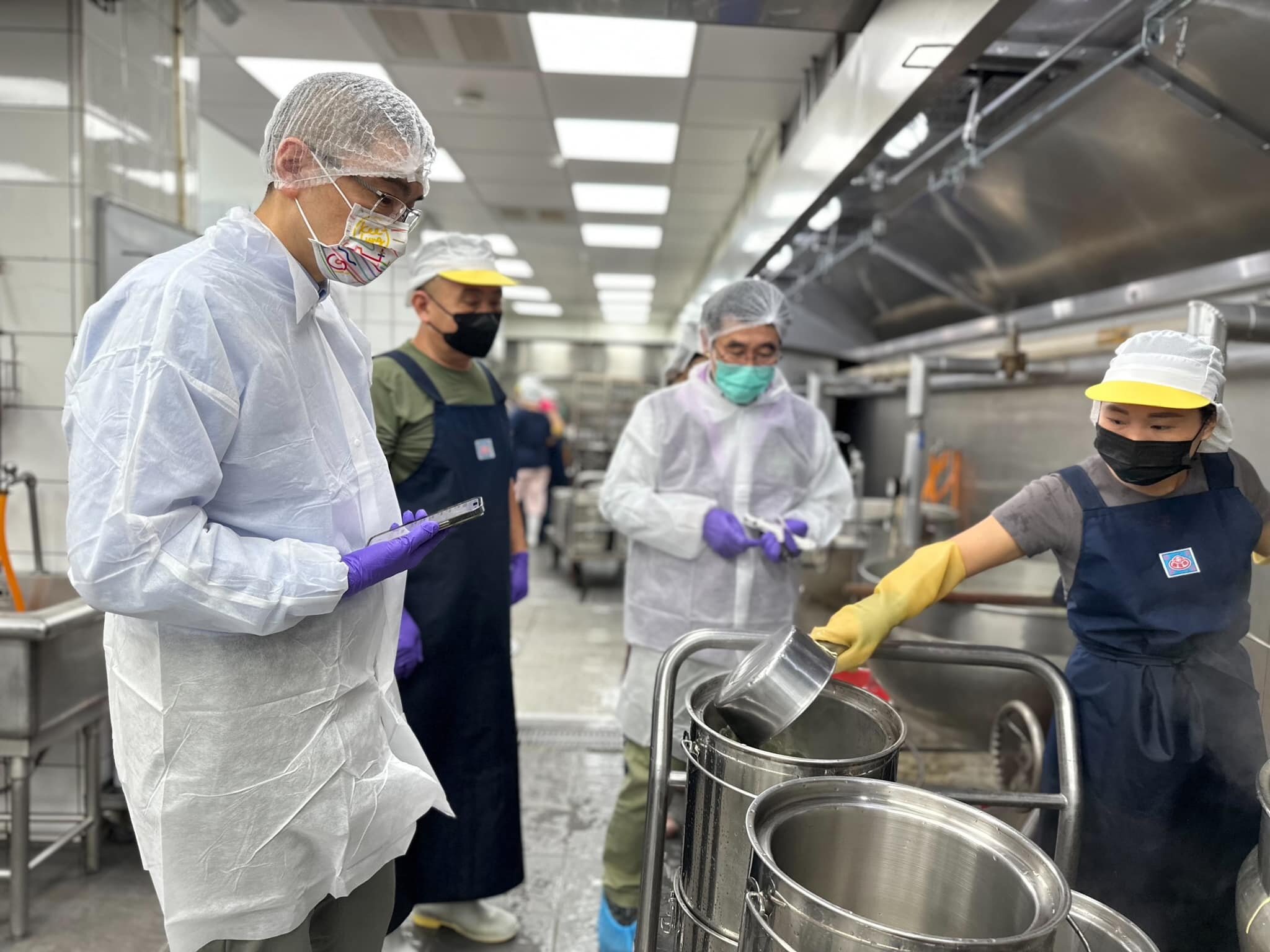 學校午餐見「小強」　基市再啟動跨縣市查廠