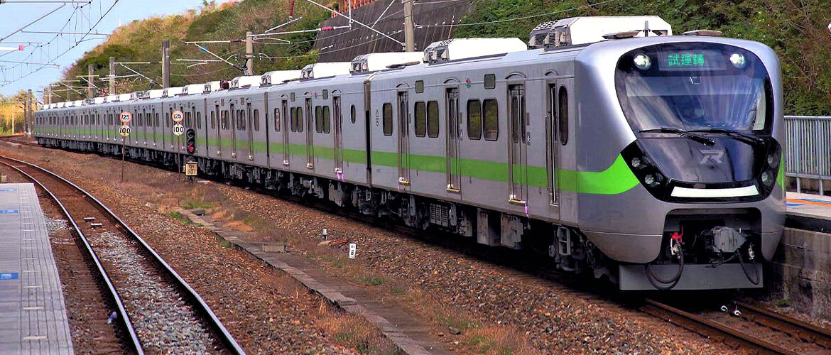 台鐵二結站建置電梯　乘客不需再爬天橋後搭車