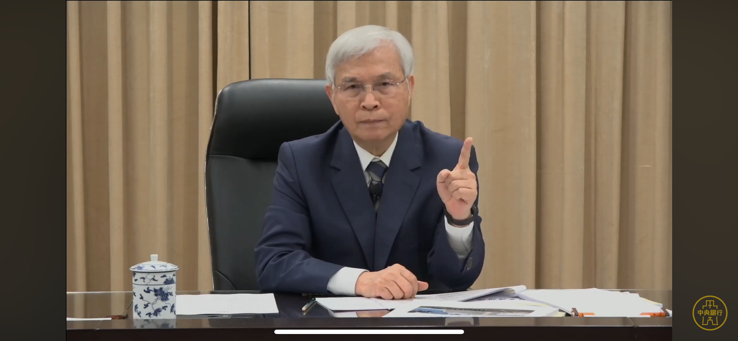 央行利率連5凍、台幣升勢放緩　楊金龍關鍵問答一次看