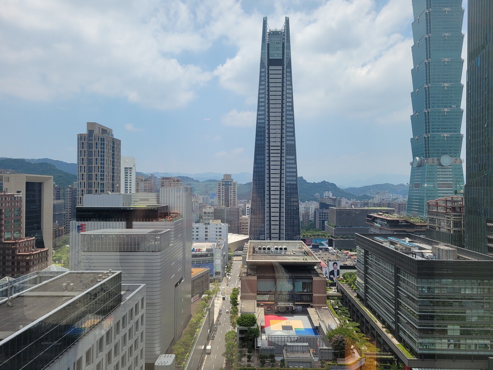 2025世界競爭力台灣名列第6　國發會：關稅仍帶來挑戰