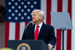 川普7月關鍵2決策　央行：恐擴大美分配不均不利經濟