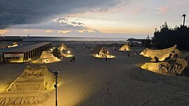 通霄沙雕藝術節登場倒數　作品遭破壞緊急修復