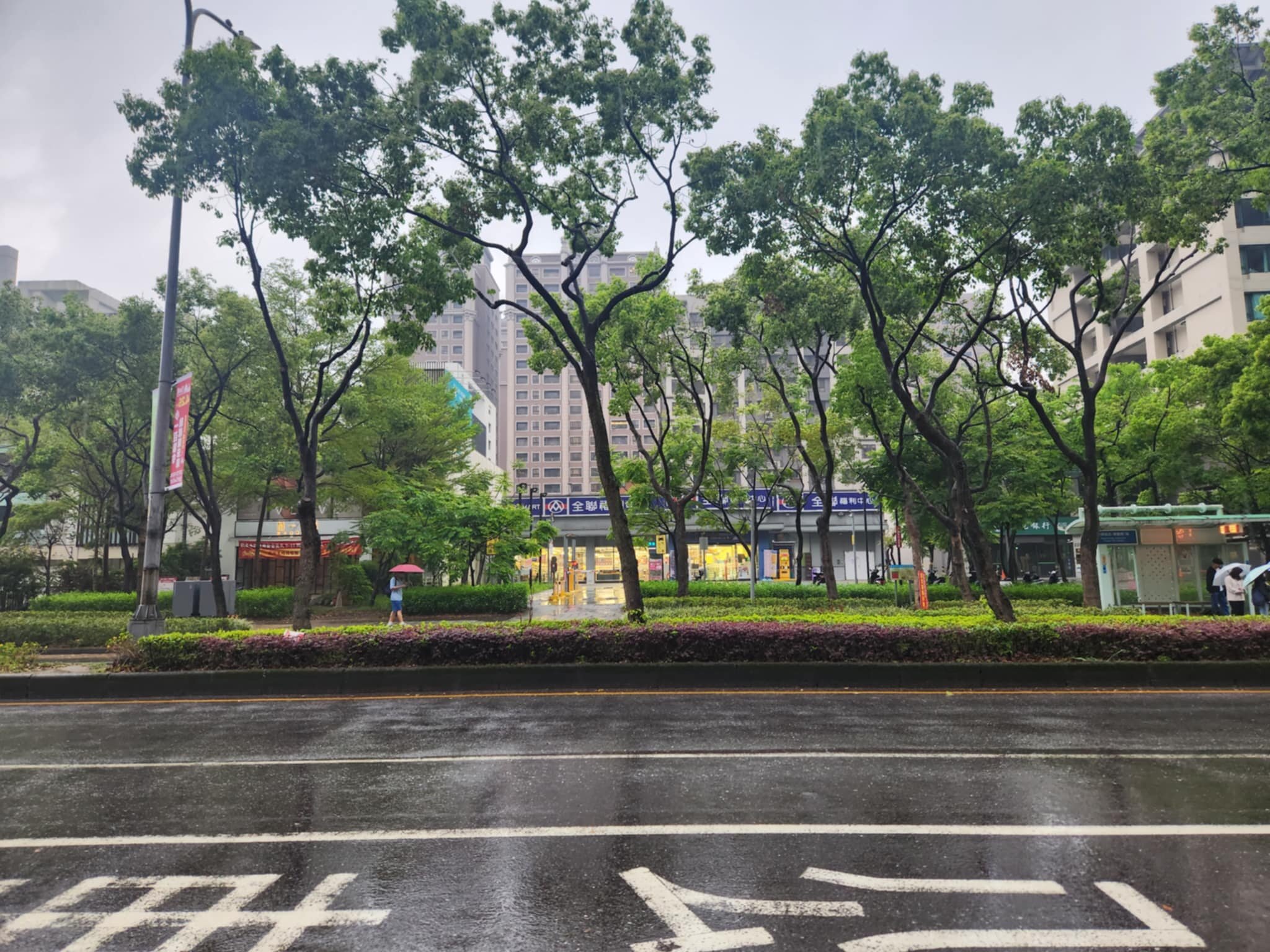 西南氣流減弱　白天起中南部降雨漸緩