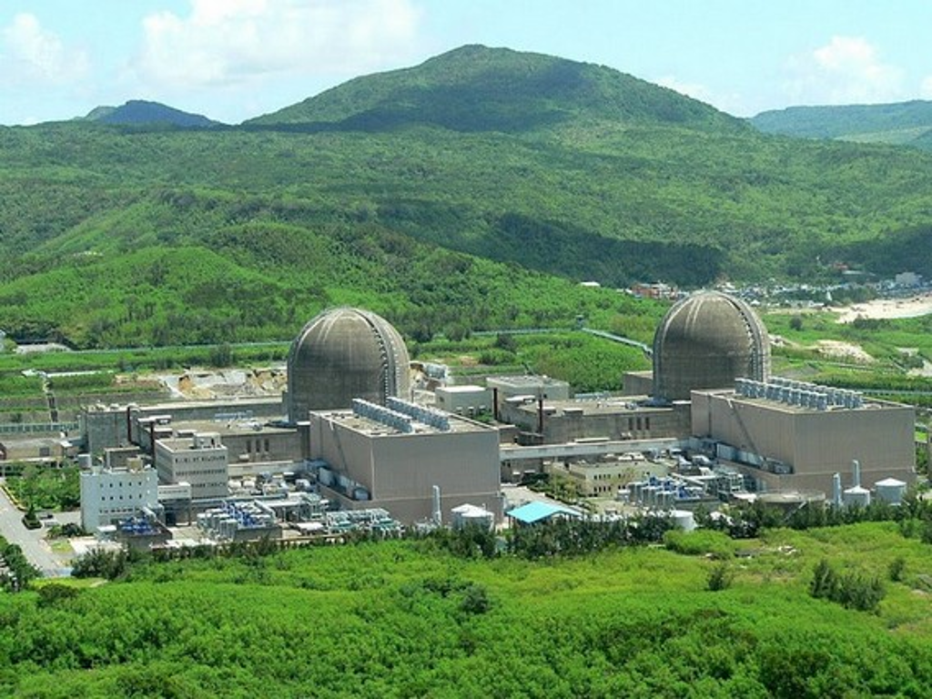 侯友宜：以核減煤　核電在安全無虞下可延役
