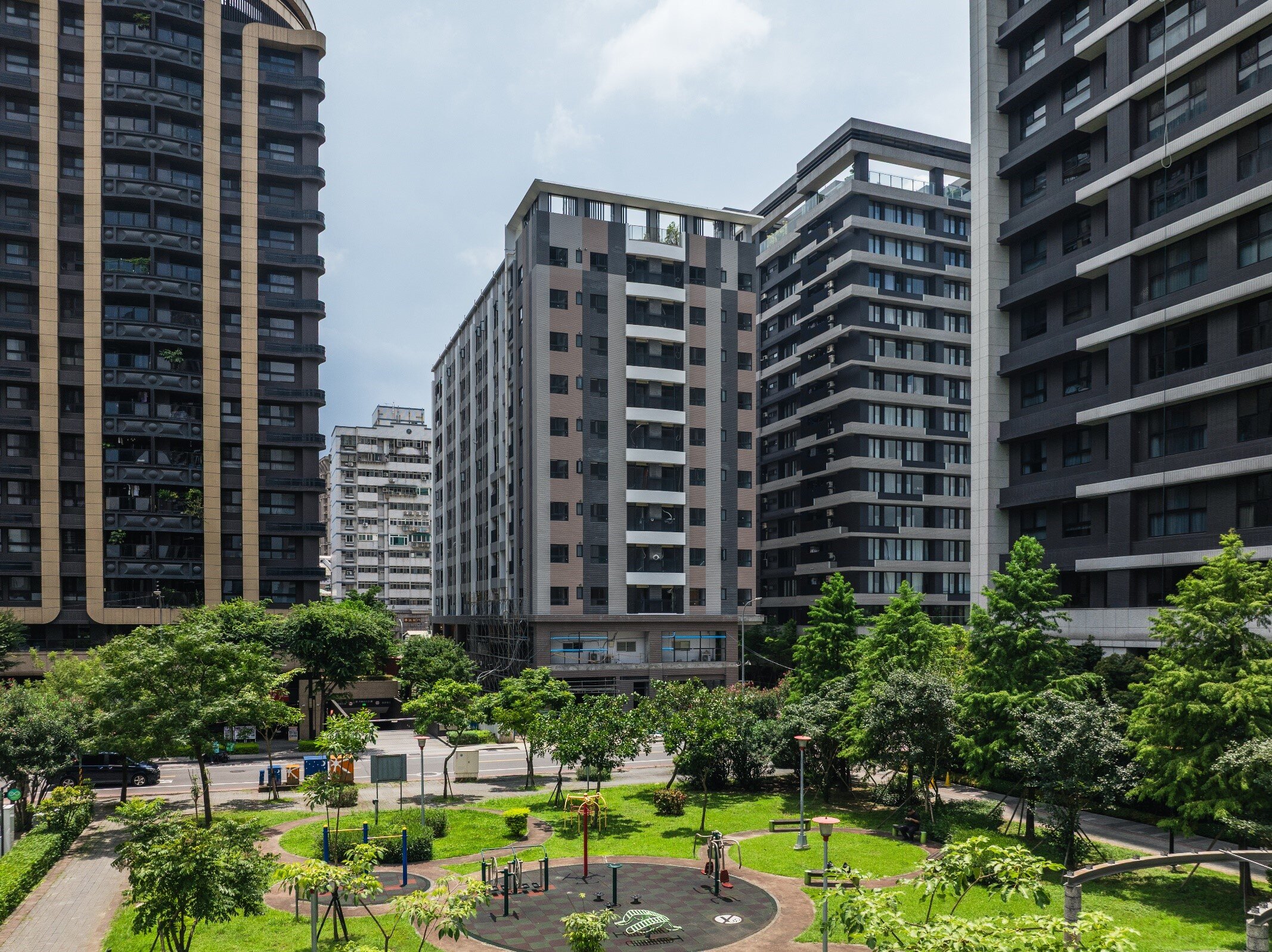 板橋江翠段社會住宅最快年底完工。圖／新北市府提供
