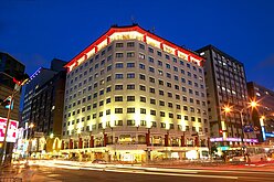 六福客棧改造　新建商辦大樓2026年第2季完工