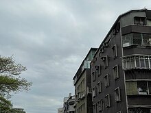 房仲：全台住宅含車位中位價1378萬　2年漲178萬