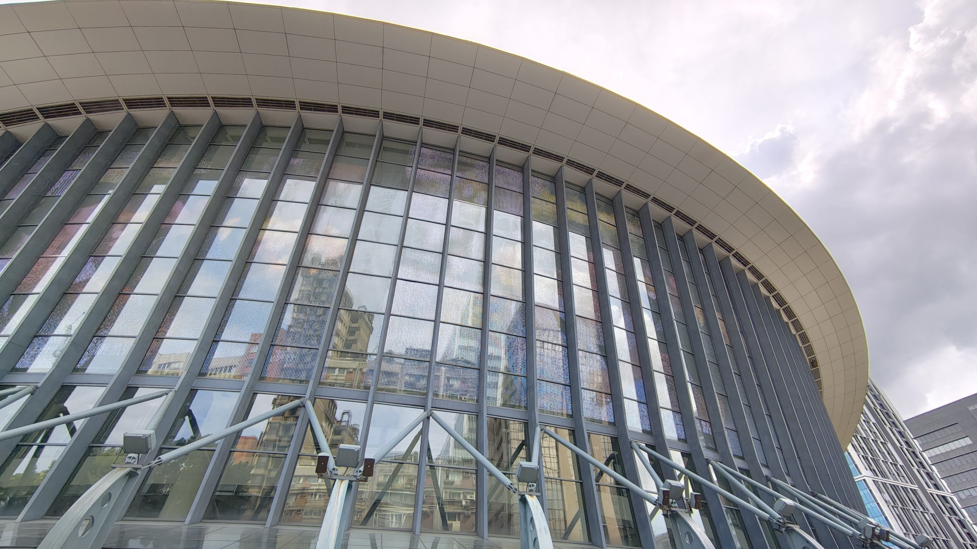 新北議員質疑小巨蛋孵不出　侯友宜：12月再次招商