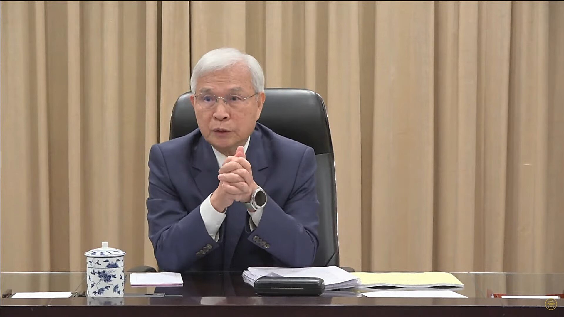 房貸回歸銀行內控「央行緊箍咒未除」　專家估明年Q1恐現房價鬆動序曲