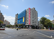 淡水賞屋筆記【31】紅樹林站600公尺．捷運輕軌交會．將捷舟際（...