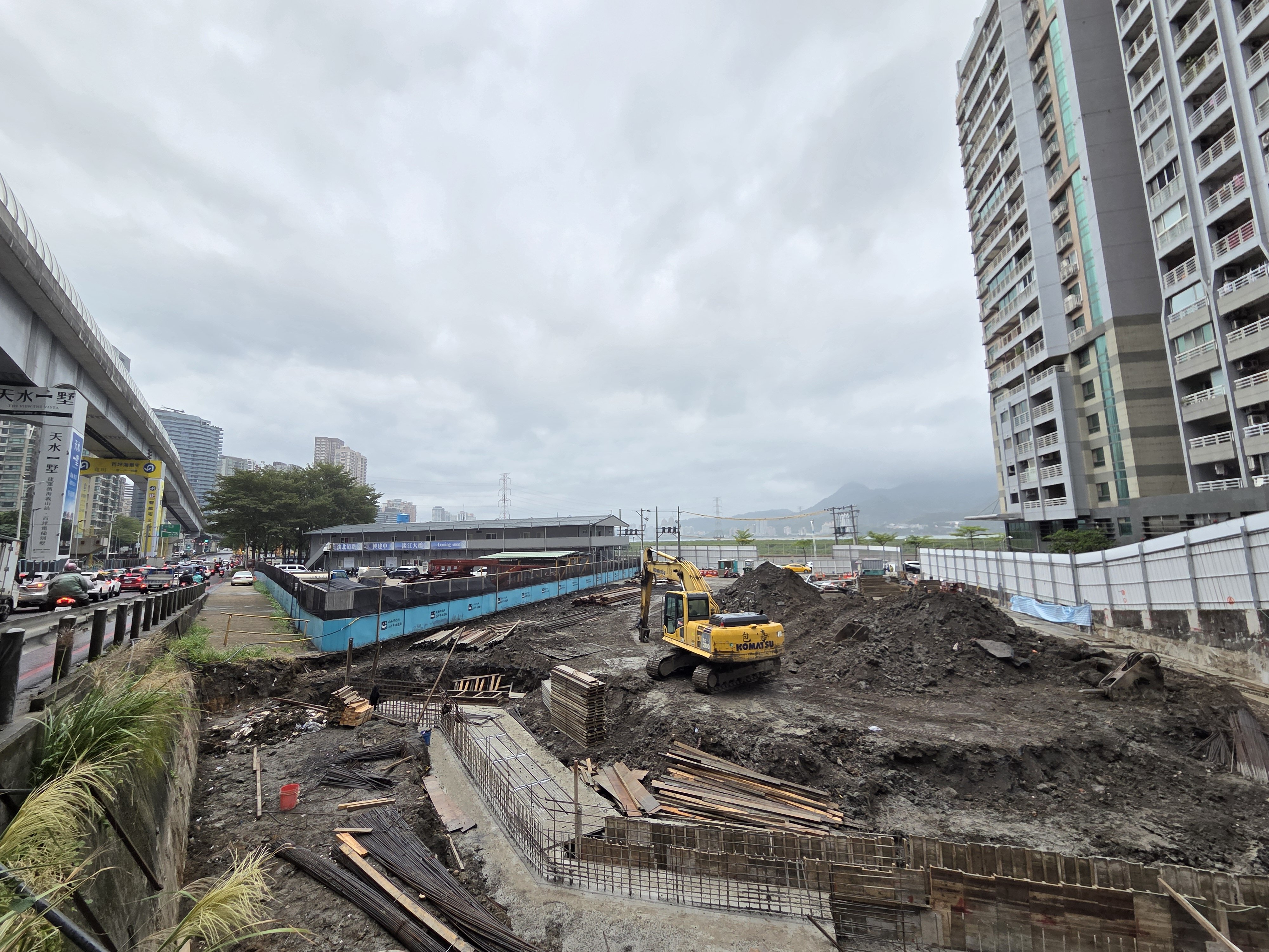 淡水賞屋筆記【31】紅樹林站600公尺．捷運輕軌交會．將捷舟際（位置+格局+價格）