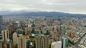 一表看Q4房價！六都公寓全倒、北市大樓漲12％…　專家：這2種房...