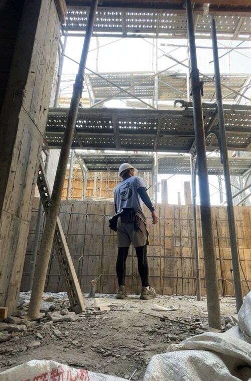 台灣世界展望會指出,弱勢兒少打工,2成領不到最低工資。圖/台灣世界展望會