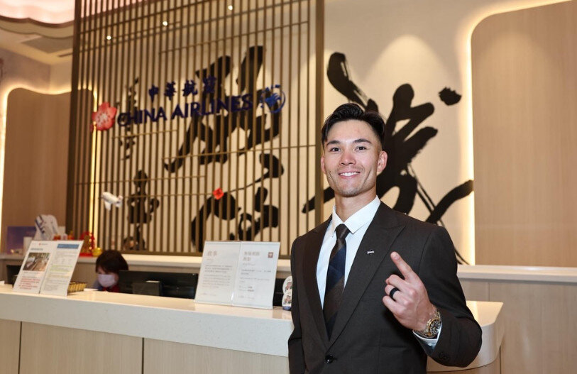 網友喊送費柴德健保卡，健保署表示，滿2條件就發。圖／費柴德IG